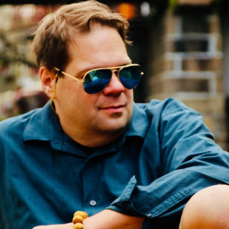 Mark Klingbeil CEO ITZ Bases electric football game